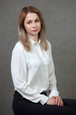 Заместитель заведующего по административно-хозяйственной части Челнокова Анна Сергеевна Заместитель заведующего по административно-хозяйственной части Челнокова Анна Сергеевна